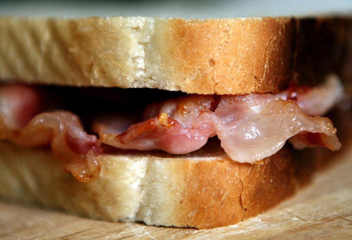 Perfect bacon sandwich 'should be served with ketchup and never toasted'