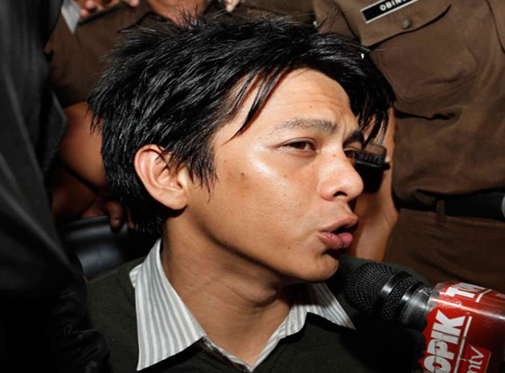 Indonesian Pop Star Jailed After Sex Tapes Are Posted Online The 