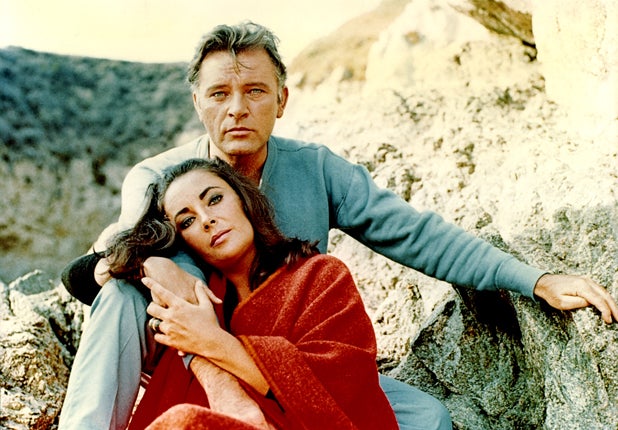 1965: With Richard Burton in The Sandpiper. Burton and Taylor were
married twice, from March 1964 to June 1974 and October 1975 to July 1976. They adopted a daughter, Maria, in 1964