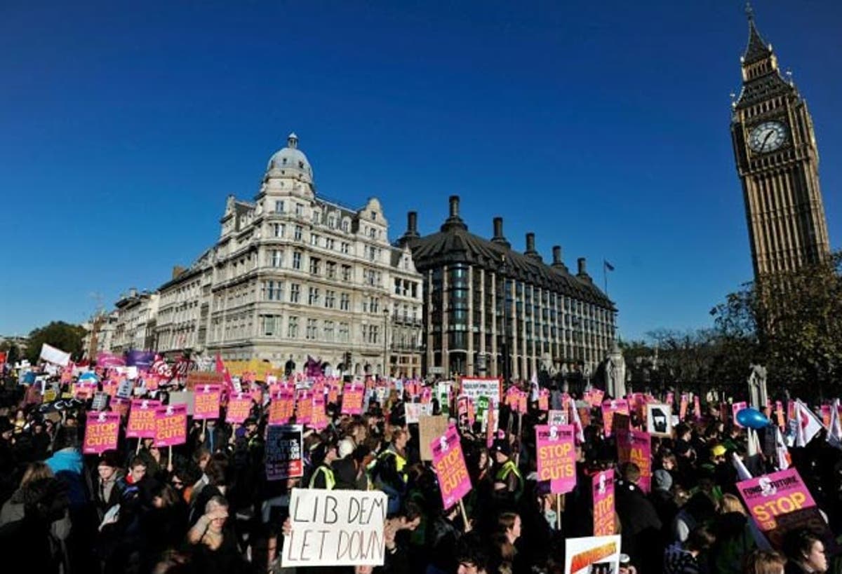 London braced for day of protest that could attract up to 250,000 | The