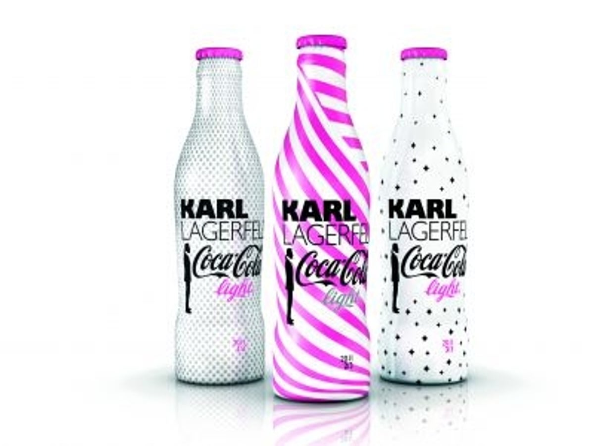 Karl Lagerfeld's Diet Book Plan Included Drinking 10 Diet Cokes Daily – WWD