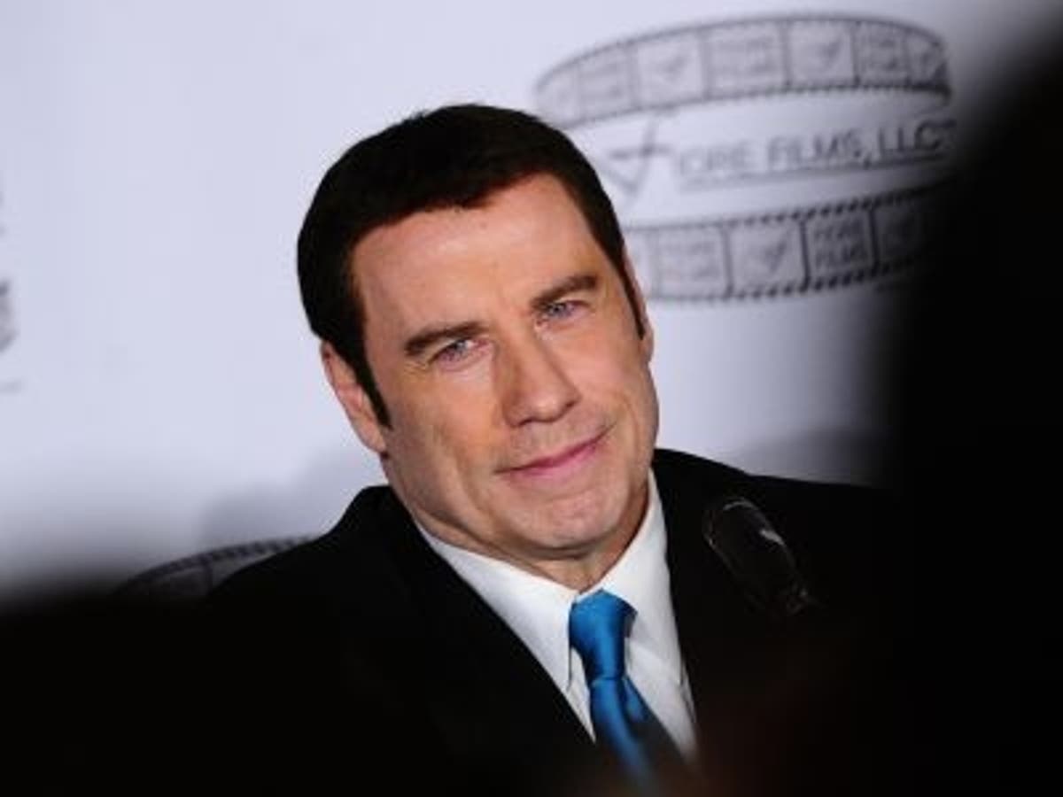 Masseur Drops Sexual Assault Claim Against John Travolta The Independent The Independent 2901