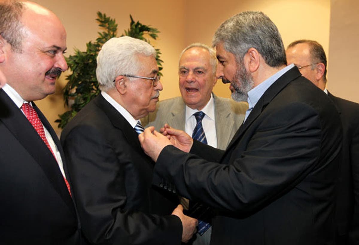 Hamas and Fatah sign historic deal backing new Palestinian unity | The ...