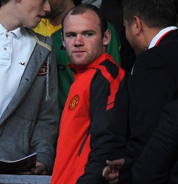 Rooney told a fellow Tweeter: &quot;I'll put u asleep within 10 seconds&quot;
