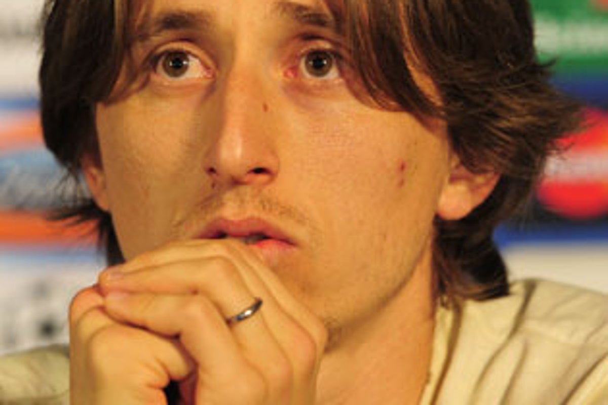 Modric changes tack after Spurs stand firm over Chelsea interest | The ...