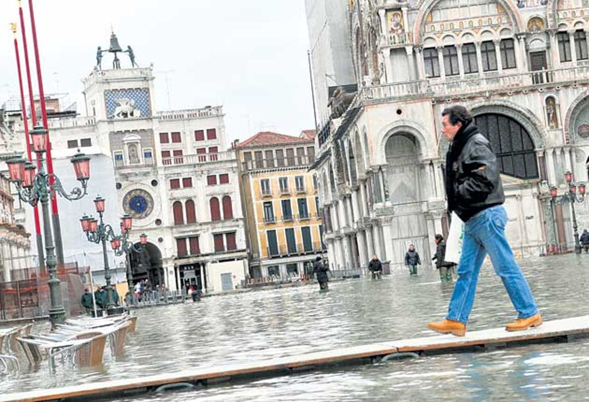 that-sinking-feeling-what-would-the-death-of-venice-mean-for-all-of-us