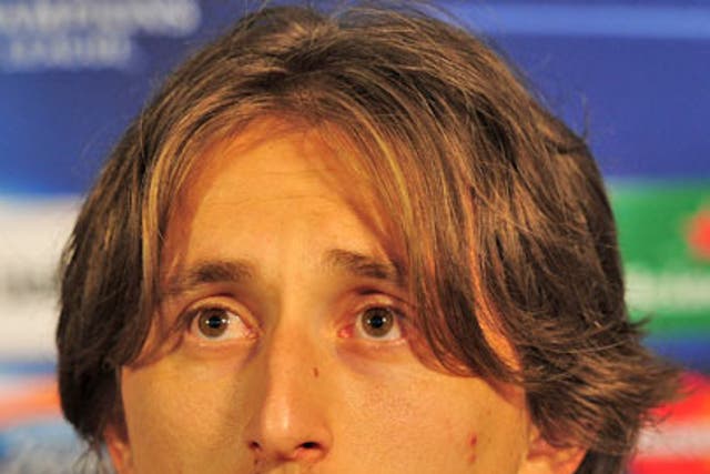 Luka Modric has handed in a transfer request in an attempt to force through a proposed move to Chelsea
