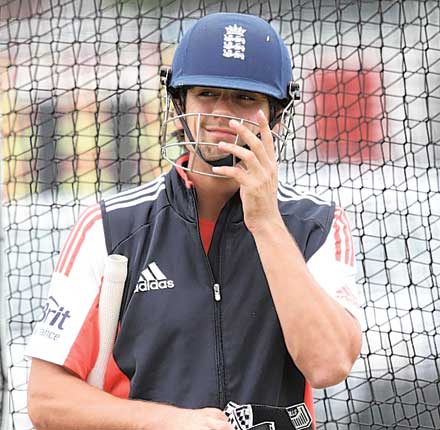 Cook will continue to play for Essex