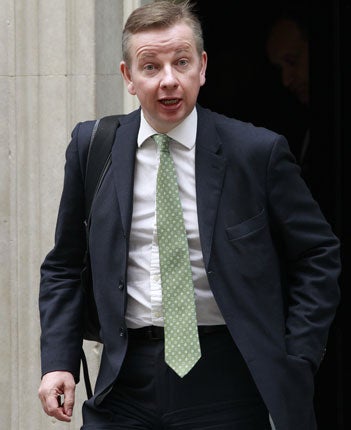 The Conservative-led Commons select committee on education has warned that Education Secretary Michael Gove rushed the introduction of the English Baccalaureate