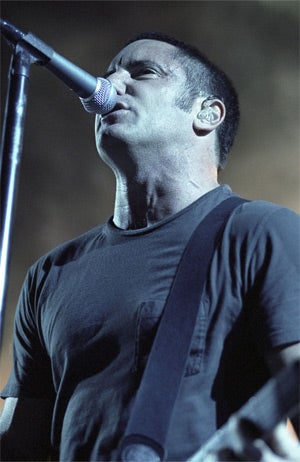 Nine Inch Nails With David Bowie – Live At Riverport Amphitheater, Mar |  The Revolver Club