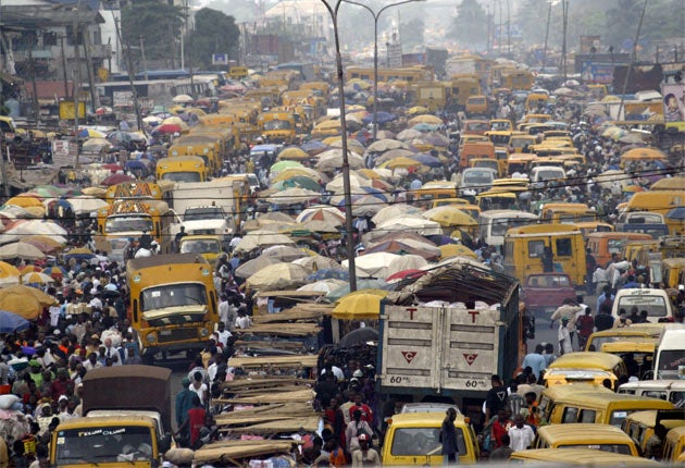 Motorists take drastic measures to avoid the traffic jams in Lagos