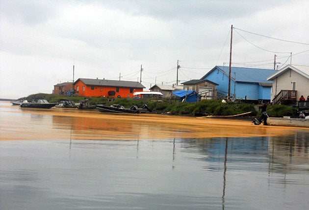 The orange-coloured substance washed ashore in the village of Kivalina, 625 miles north-west of Anchorage