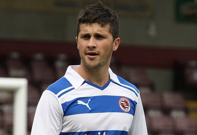Shane Long is on the verge of a £6m-£7m move from Reading to the Midlands