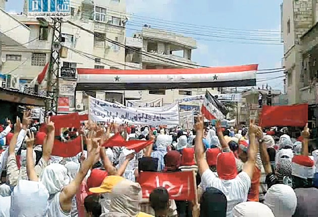 Civilians protesting in Latakia in 2011, during the beginning of the Syrian civil war