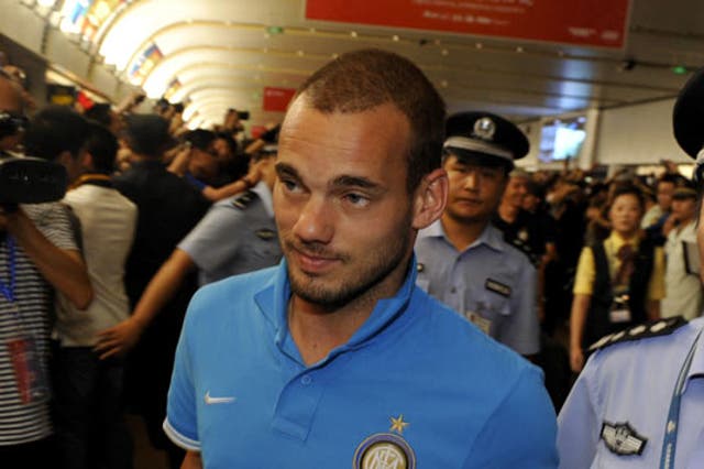 Sneijder was consistently linked with a move to United across the summer