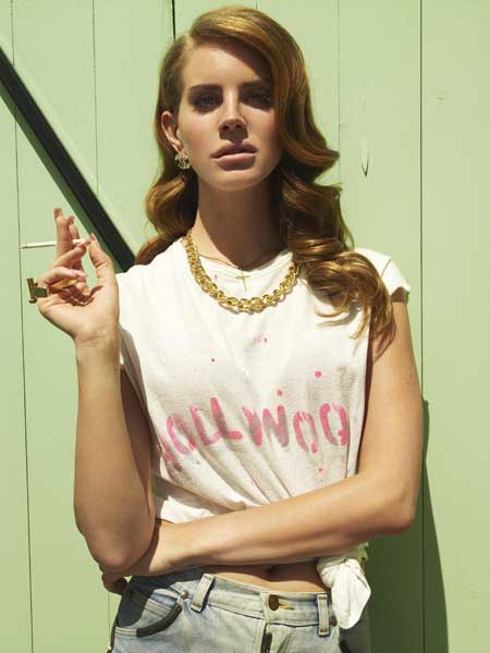 Face to watch: Lana Del Rey describes herself as a 'gangsta Nancy Sinatra'