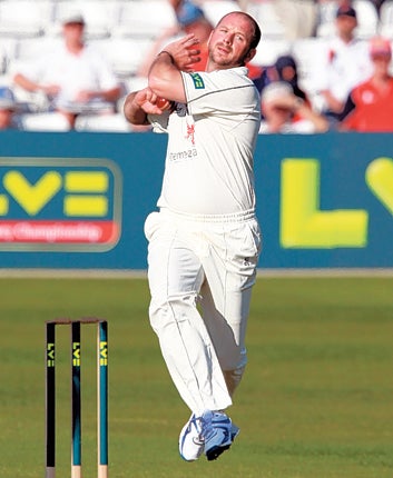 Darren Stevens took seven wickets to help Kent gain control against Surrey