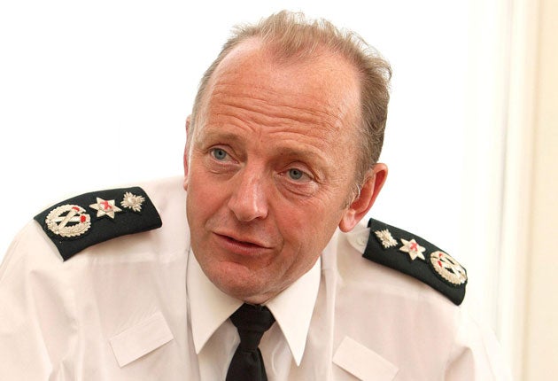 He says 'The more robust policing tactics you saw were not a
function of political interference; they were a function of the numbers being available to allow the chief constables to change their tactics.'