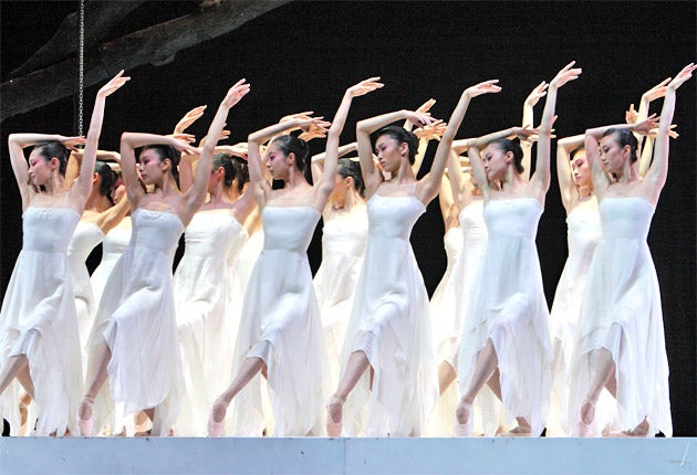The National Ballet of China performing Peony Pavilion at the Edinburgh International Festival