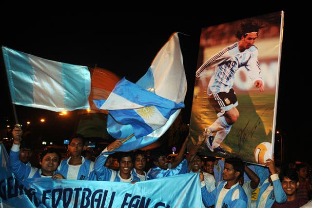 Indian football fans welcome Messi