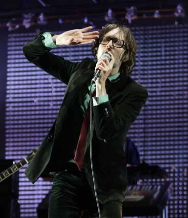 Jarvis Cocker, showing that Pulp's 'Common People' is an anthem for our times 17 years on from its Reading debut