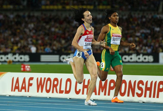 Russia's Mariya Savinova (left) pips Caster Semenya in the women's 800m