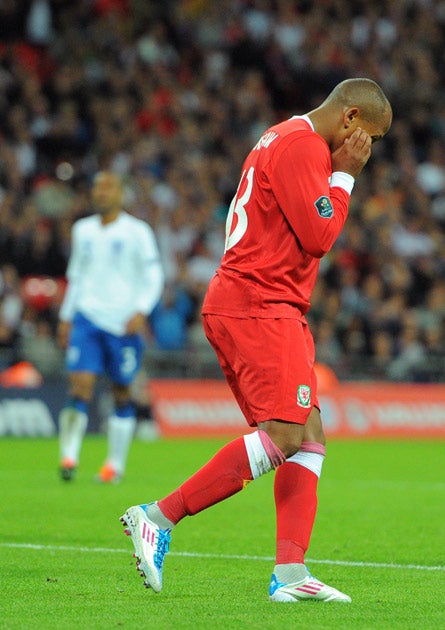 Earnshaw reacts after his dreadful miss