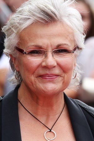 <p><b>The Jury</b></p>
<p> Barrister Julie Walters to the defence, in
writer Peter Morgan's (The Deal, The
Queen) return to serial TV drama about
the 12 individuals sworn in to decide the guilt or innocence of a man accused of
murdering women met on the internet.
Roger Allam (The Thick of It) appears for
the prosecution.</p>
<p><b>Details </b>November, ITV1</p>