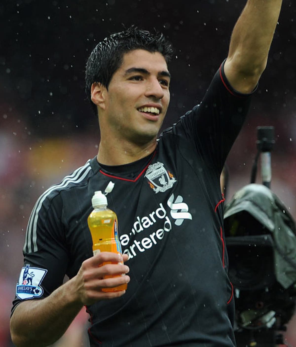 Kenny dalglish luis suarez t shirt cheap