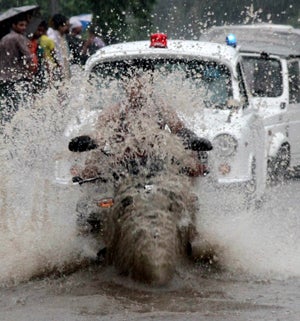 Chaos in New Delhi as the deluge continues