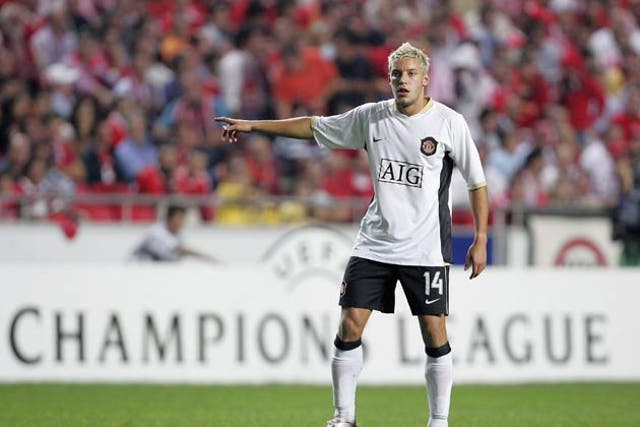 <b>Alan Smith</b><br/>  Smith was playing for Manchester United in their FA Cup defeat at Liverpool when he broke his left leg and dislocated his ankle whilst blocking a John Arne Riise free-kick. He was out for seven months but never managed to re-establish himself as a first team regular in the United squad. In 2007 he moved to Newcastle, where he failed to score a league goal in his first season and was relegated the next.