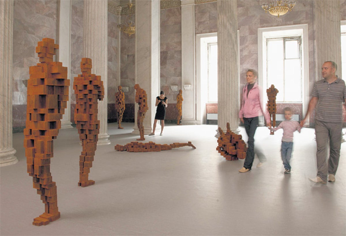 Gormley's sculpture unnerves students