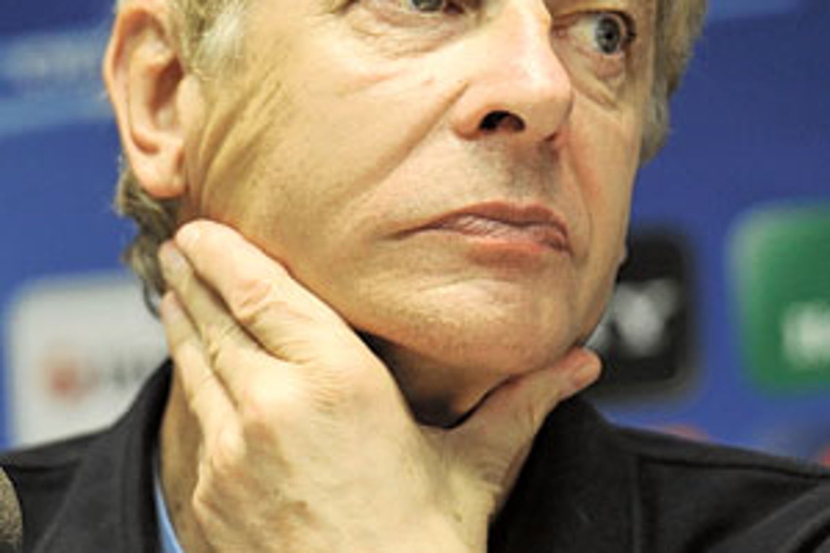 Wenger tries to bear the brunt as new generation get 'slaughtered ...