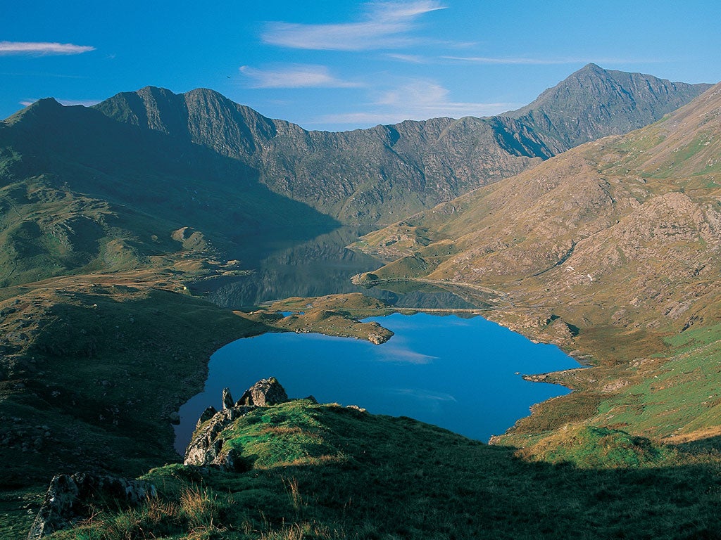 Snowdonia overtourism causes damage to national park as visitors