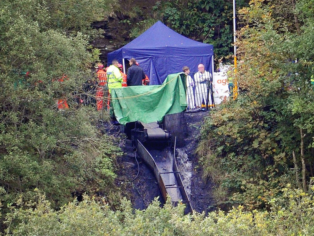 Bereaved families continue to push for inquiry 10 years after Gleision Colliery disaster