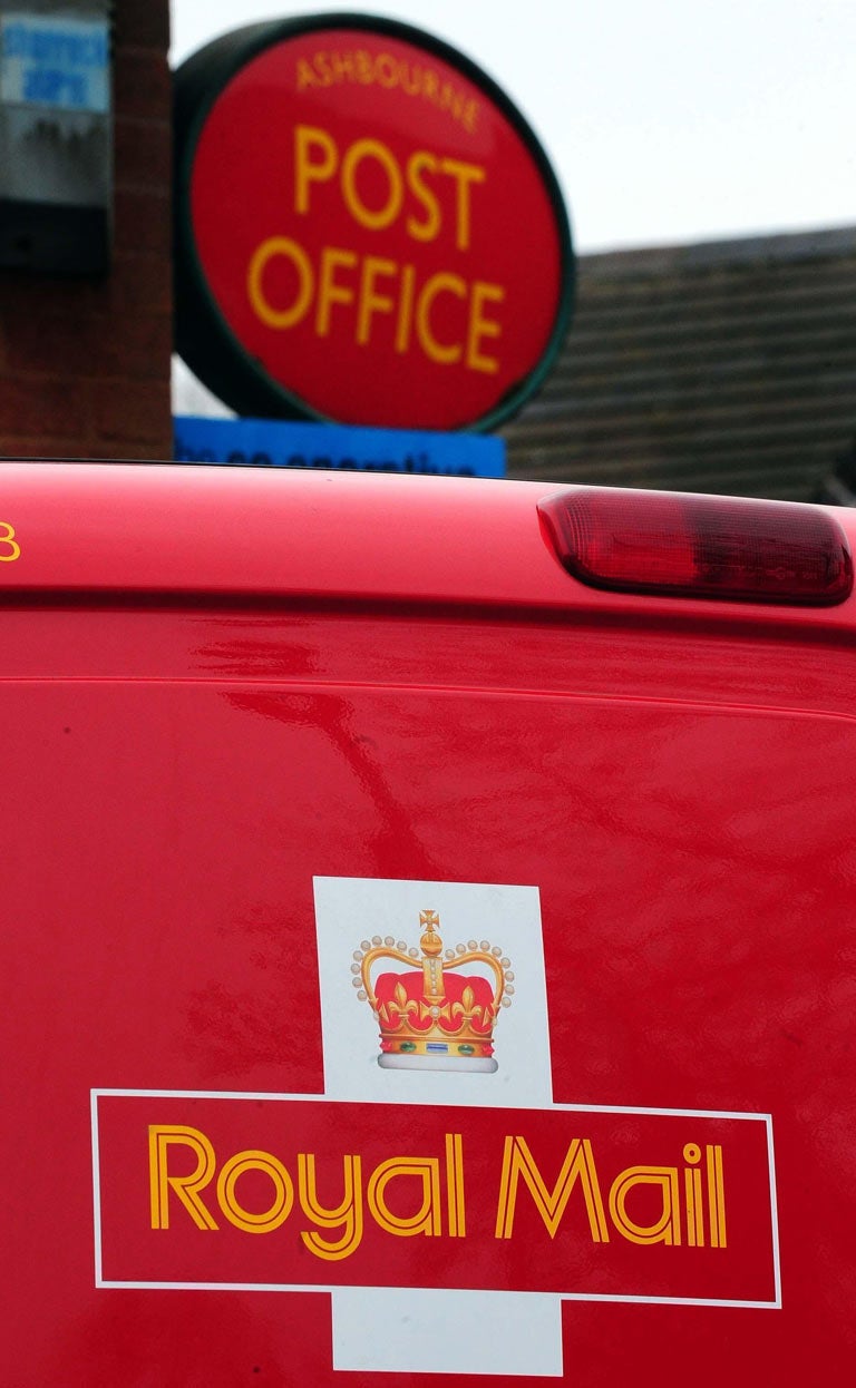 Royal Mail narrowly missed its target for delivering more than nine out of 10 first class letters a day after posting