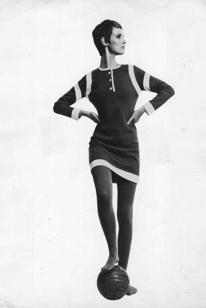 Grace Coddington models a Quant minidress (Getty)