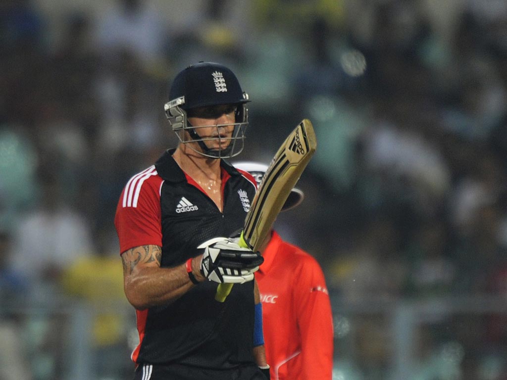 Kevin Pietersen took England to a T20 victory over India