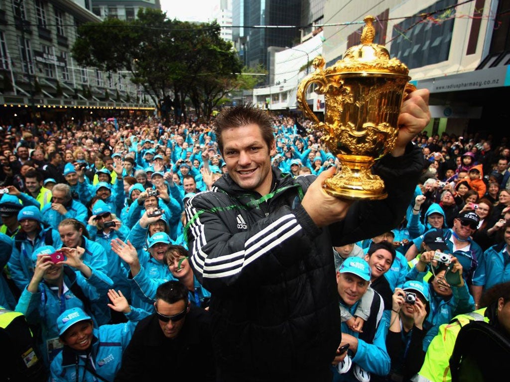 All Black captain Richie McCaw stressed to his team the importance of reacting calmly when adversity struck during the World Cup