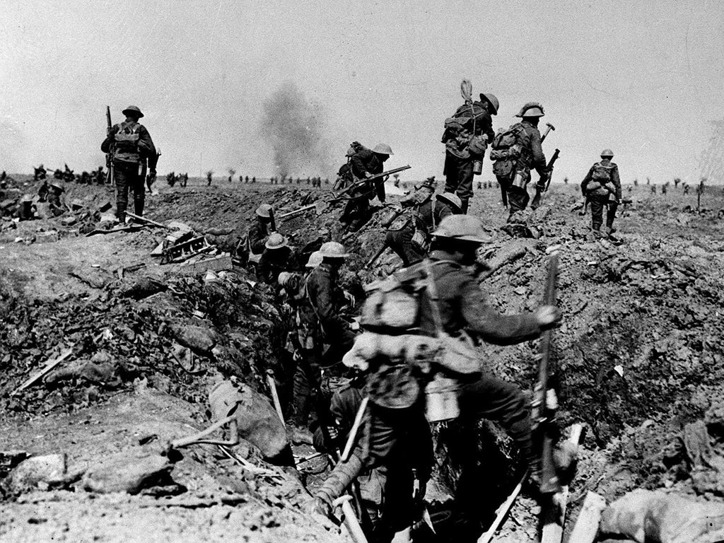 British troops at the Somme in 1916