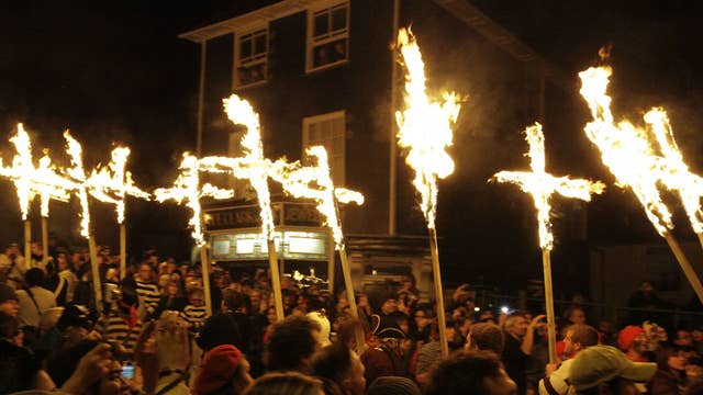 Bonfire Night How The Gunpowder Plot Backfired For Guy Fawkes And His Fellow Conspirators The Independent The Independent
