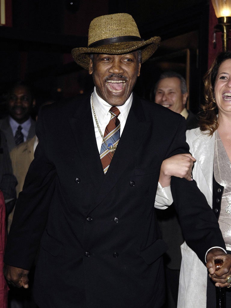 Smokin' Joe Frazier, 67, was diagnosed with liver cancer
about a month ago