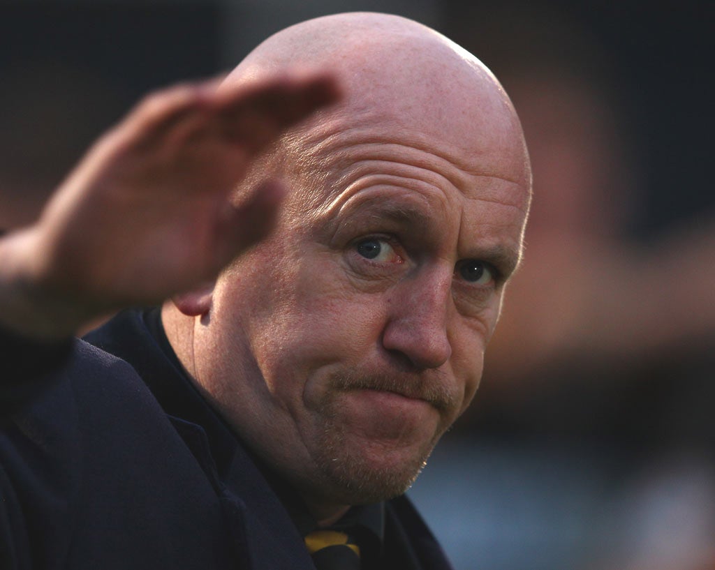Shaun Edwards waves goodbye to the Wasps supporters