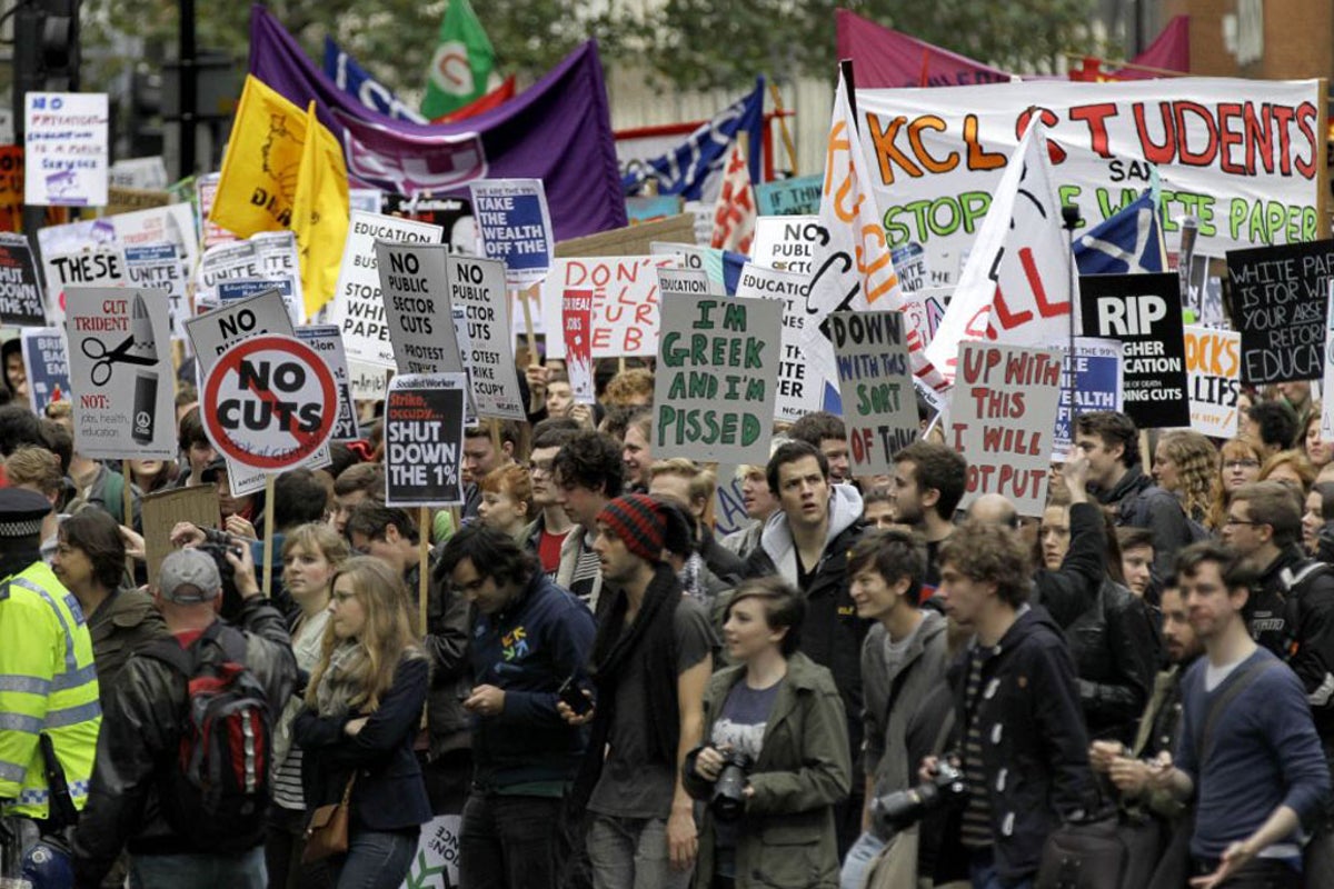 Lib Dems say they would block Labour from cutting tuition fees in any ...