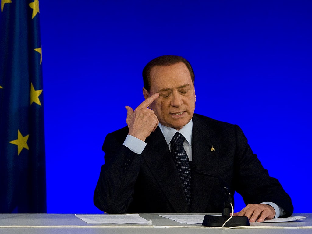Silvio Berlusconi looking tired at the G20 Summit