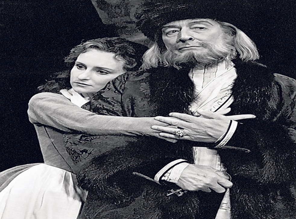 Neville as Shylock with Seana McKenna in ‘The Merchant of Venice’ at the Stratford Shakespeare Festival in Ontario in 1984