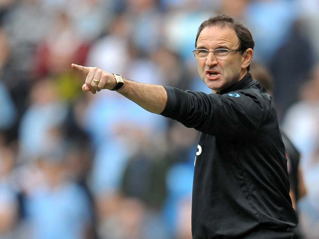 MARTIN O'NEILL Former Celtic boss O'Neill is strongly linked with the Sunderland post whenever it becomes vacant but has yet to actually make the move to Wearside. After nearly 18 months out of the game, however, the Northern Irishman may be r