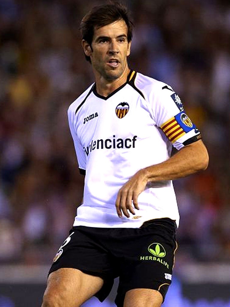 David Albelda nearly joined Chelsea in 2008 but opted to stay in Spain