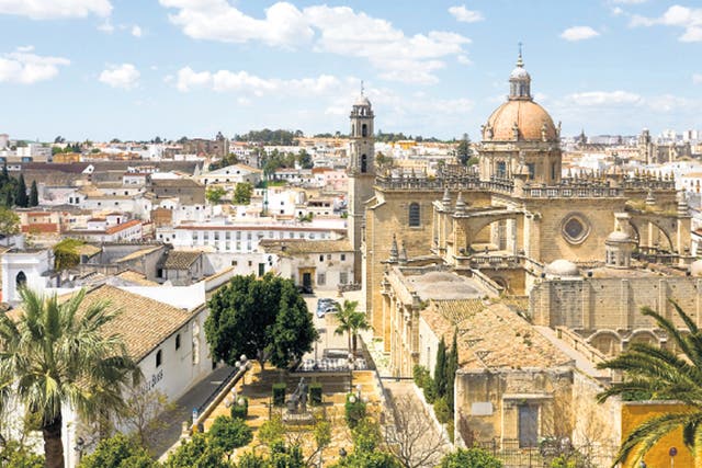 <p>Picture perfect: follow
the cobbled streets of
Jerez to some tantalising
medieval relics</p>