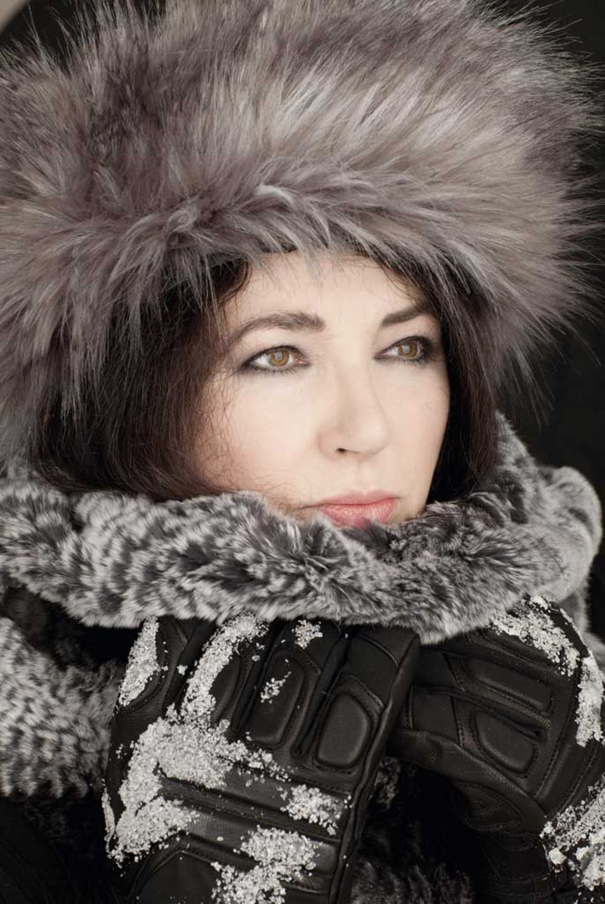 Singer Kate Bush dedicates her CBE to her family and musical 